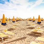 Marconi Deluxe - Attico A Due Passi Dal Mare Apartment Lido di Jesolo